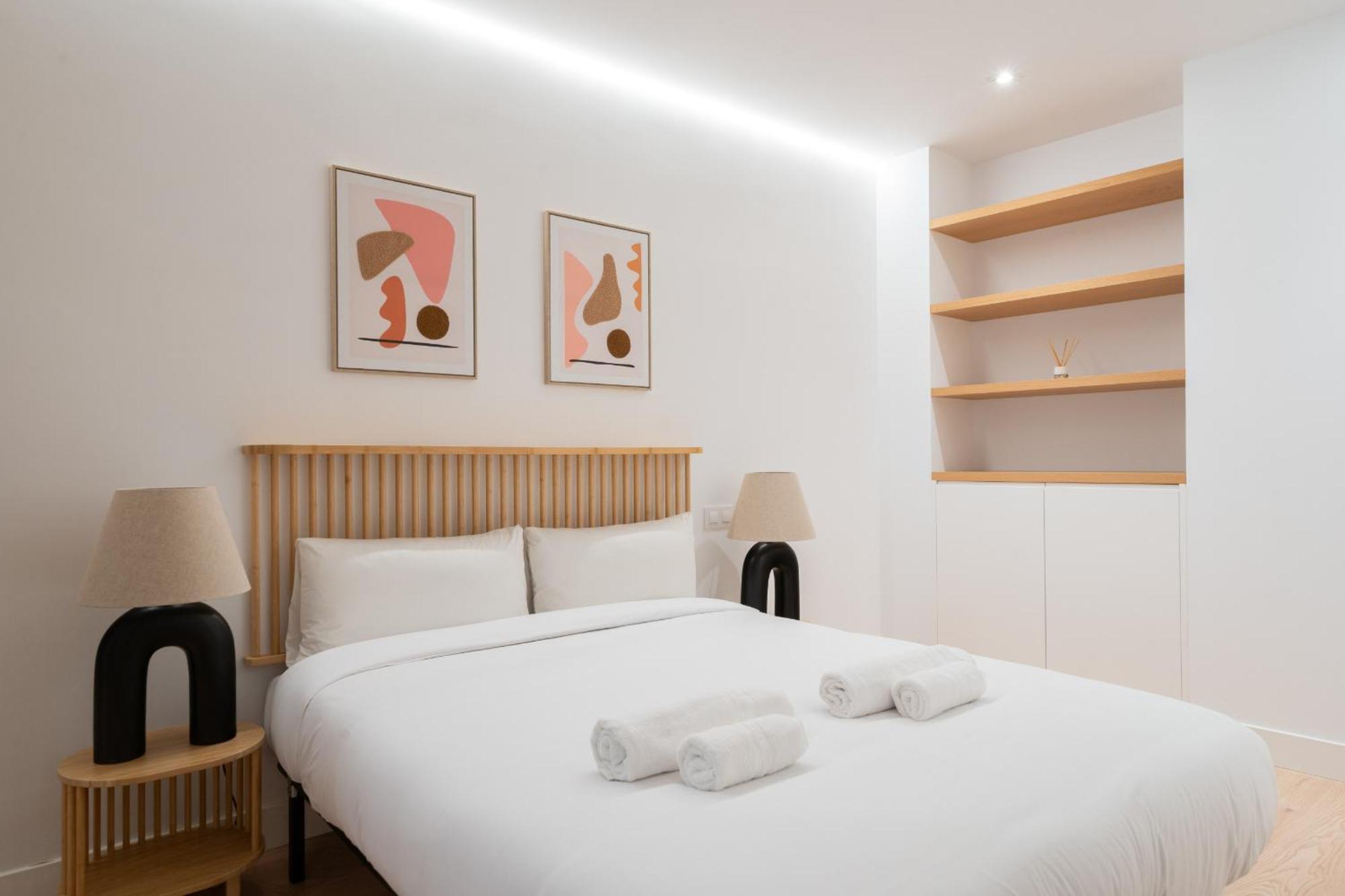 Apartamento Reformado Para 6 Personas En Plena Gran Via Alquiler Temporal Мадрид Экстерьер фото