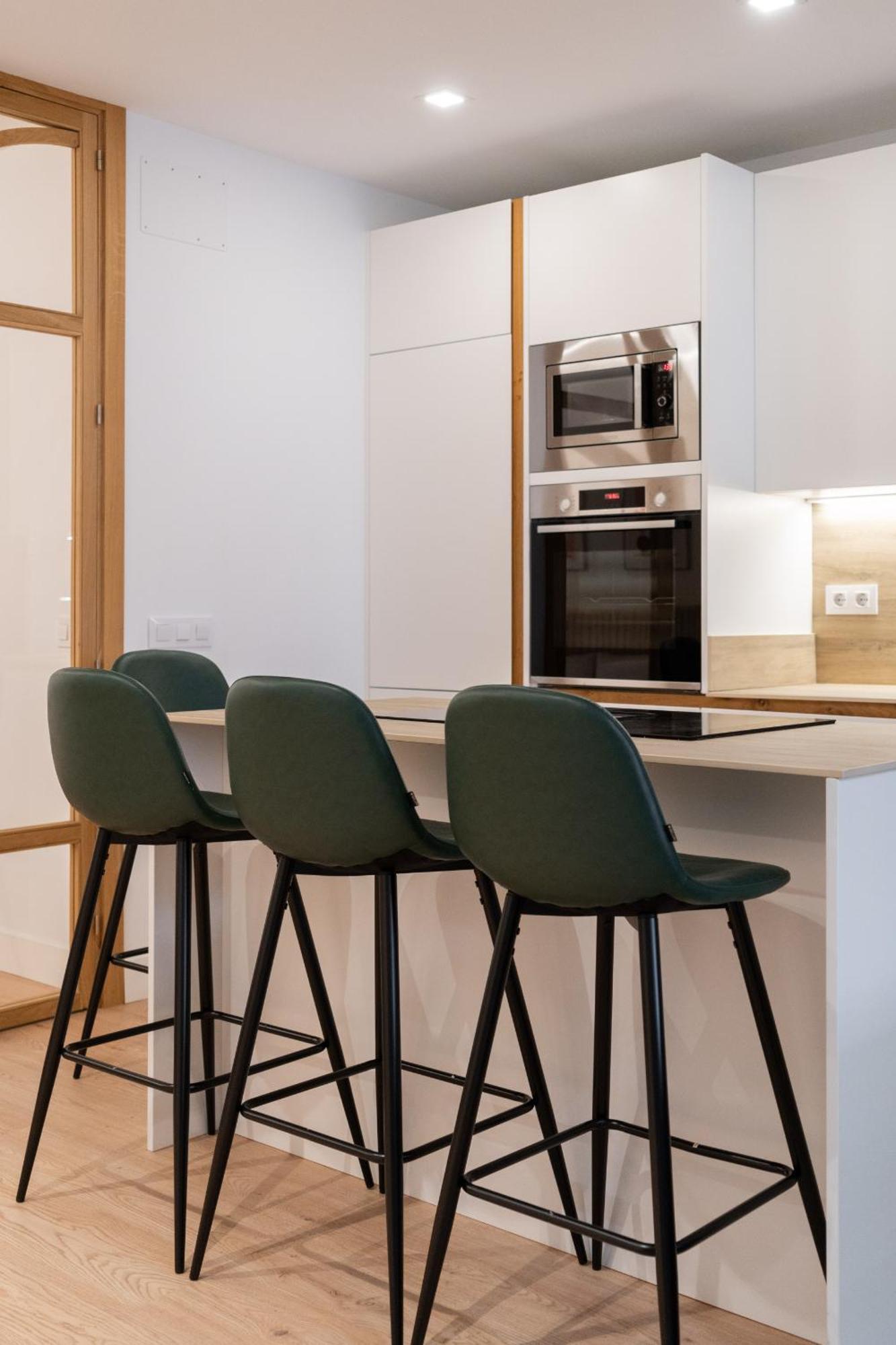 Apartamento Reformado Para 6 Personas En Plena Gran Via Alquiler Temporal Мадрид Экстерьер фото