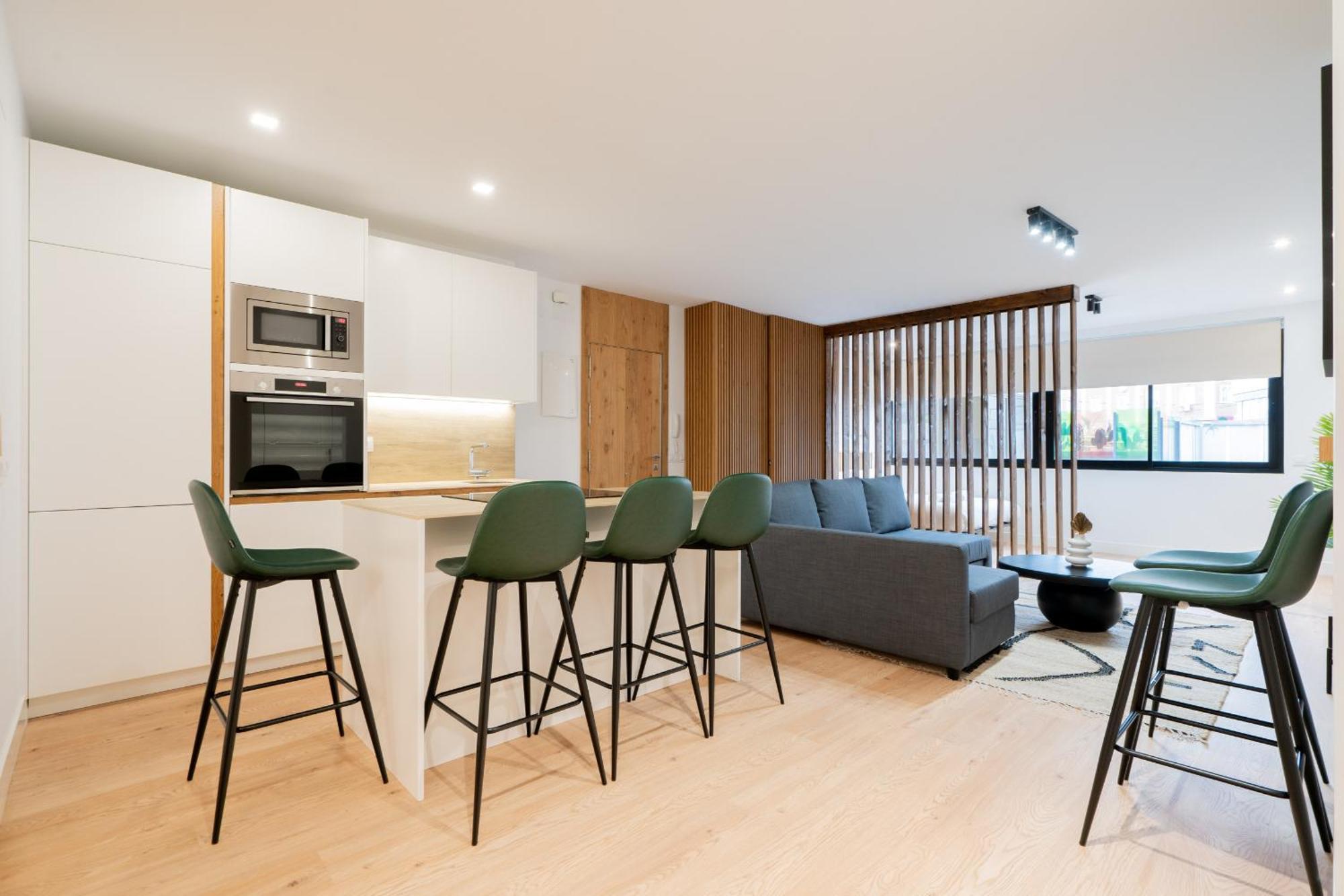 Apartamento Reformado Para 6 Personas En Plena Gran Via Alquiler Temporal Мадрид Экстерьер фото