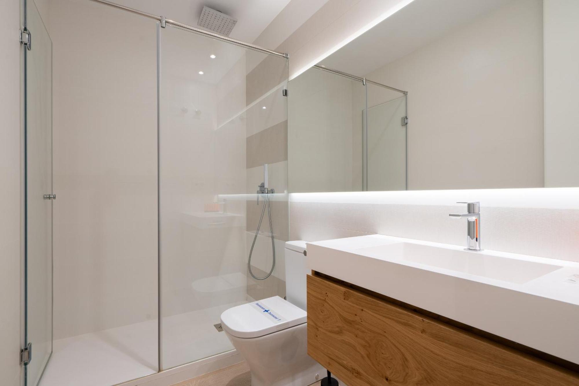 Apartamento Reformado Para 6 Personas En Plena Gran Via Alquiler Temporal Мадрид Экстерьер фото